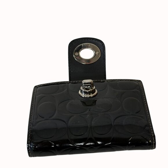 Coach Black Patent Leather Wallet Trifold Turnlock Closure Embossed Signature - Picture 4 of 16